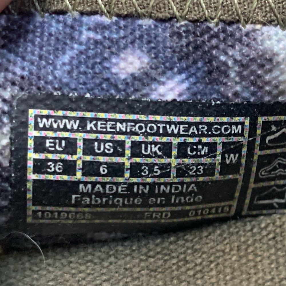 Keen size 6 Olive Green Mary Jane Flats - Picture 6 of 6